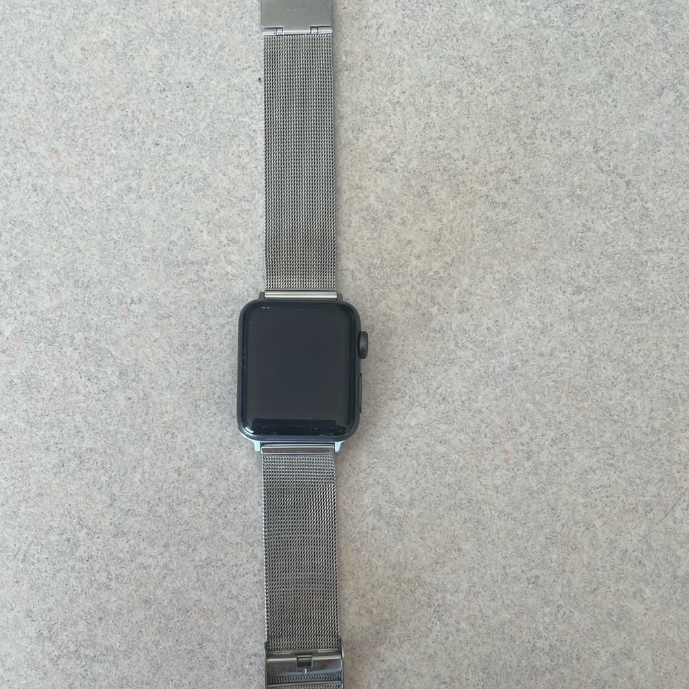 Apple Watch series 3 38mm perfect condition
